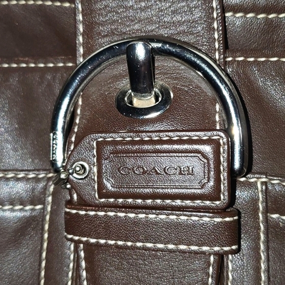 Coach Soho Brown Leather Shoulder Bag - Picture 4 of 16